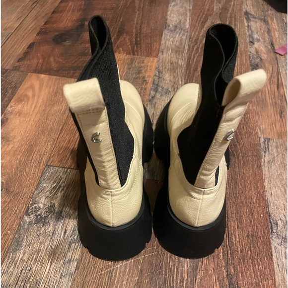 Chelsea Lug Boots - NWOT - Picture 2 of 4